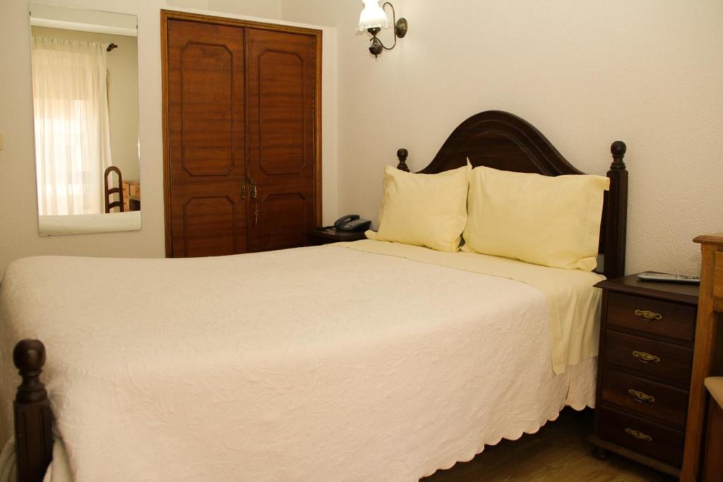 Sao Neutel Hotel Chaves Bilik gambar