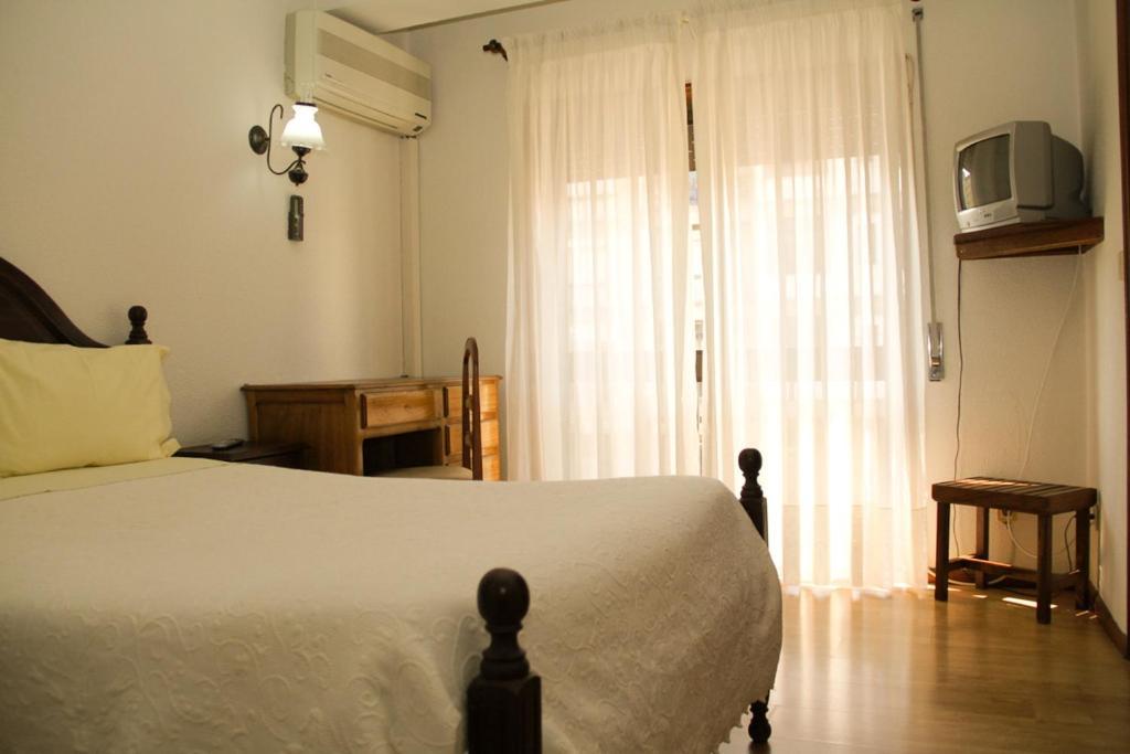 Sao Neutel Hotel Chaves Bilik gambar
